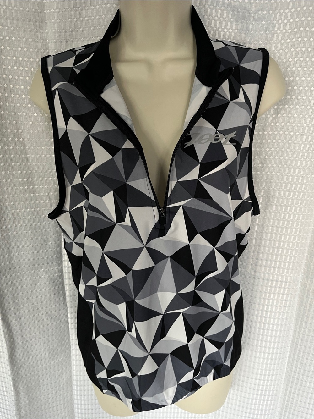 Zoot Sleeveless Cycling Jersey Tri Top Vest Geometric Print Rear Pockets M - Picture 4 of 9